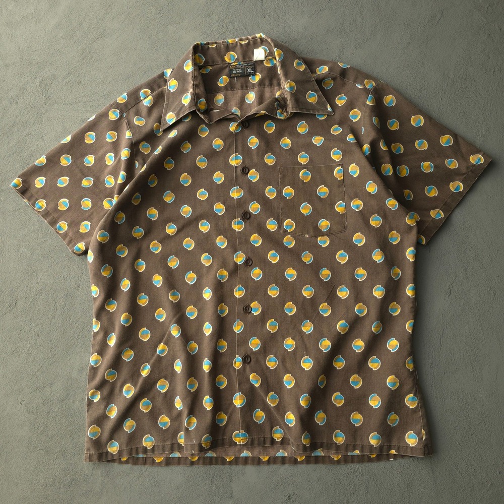 Vintage 70s JCPenney Brown Button Up Shirt XL Geometric Print Short Sleeve